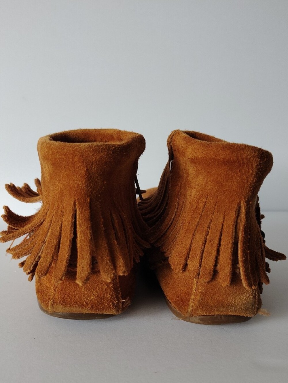 Minnetonka Tan Suede Fringe Moccasin Boots - Picture 5 of 7